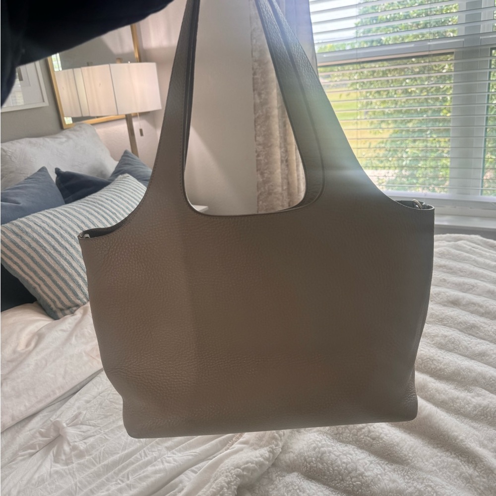 Cuyana Tan Tote Bag Minimalist Design Spacious